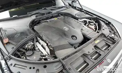 Mercedes-Benz S-Class 2024 3.0 Автомат в Москве № 388885, миниатюра 6