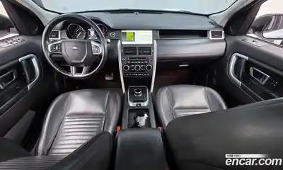Land Rover Discovery Sport 2017 2.0 Автомат в Москве № 392481, миниатюра 7