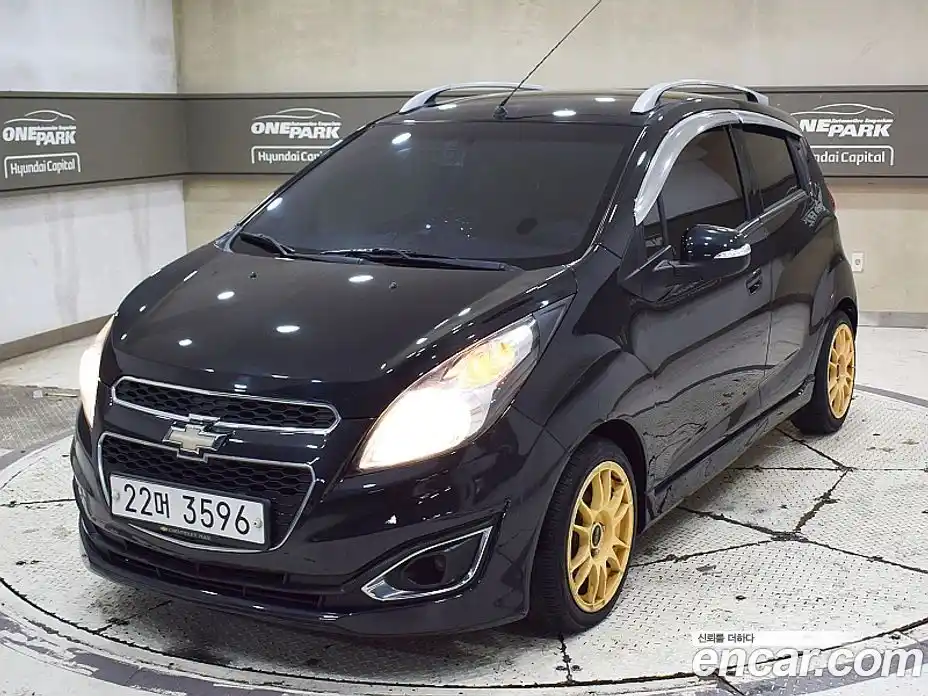 Chevrolet Spark 2014 1.0 Автомат в Москве № 40051, фото 1