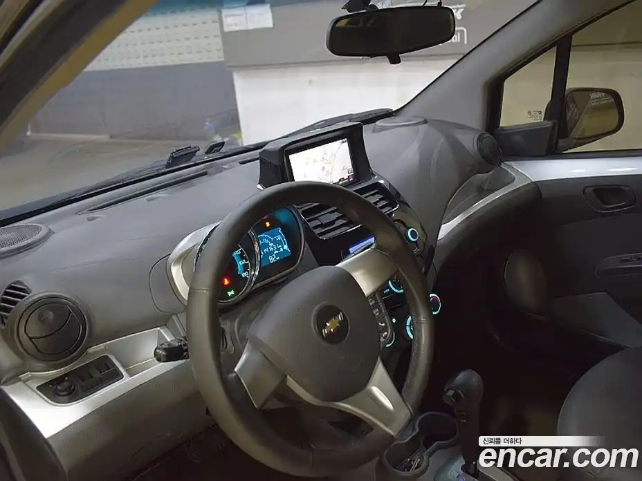 Chevrolet Spark 2014 1.0 Автомат в Москве № 40051, фото 4