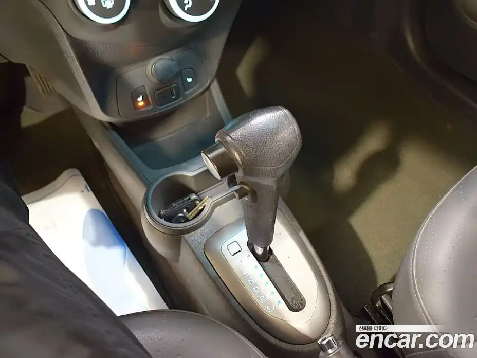 Chevrolet Spark 2014 1.0 Автомат в Москве № 40051, фото 9