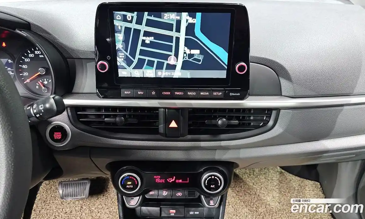 Kia Morning 2021 1.0 Автомат в Москве № 403209, фото 14