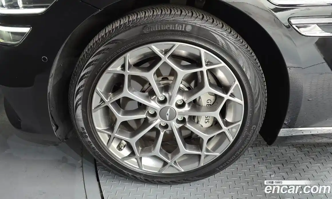 Genesis G80 2024 2.5 Автомат в Москве № 404718, фото 5