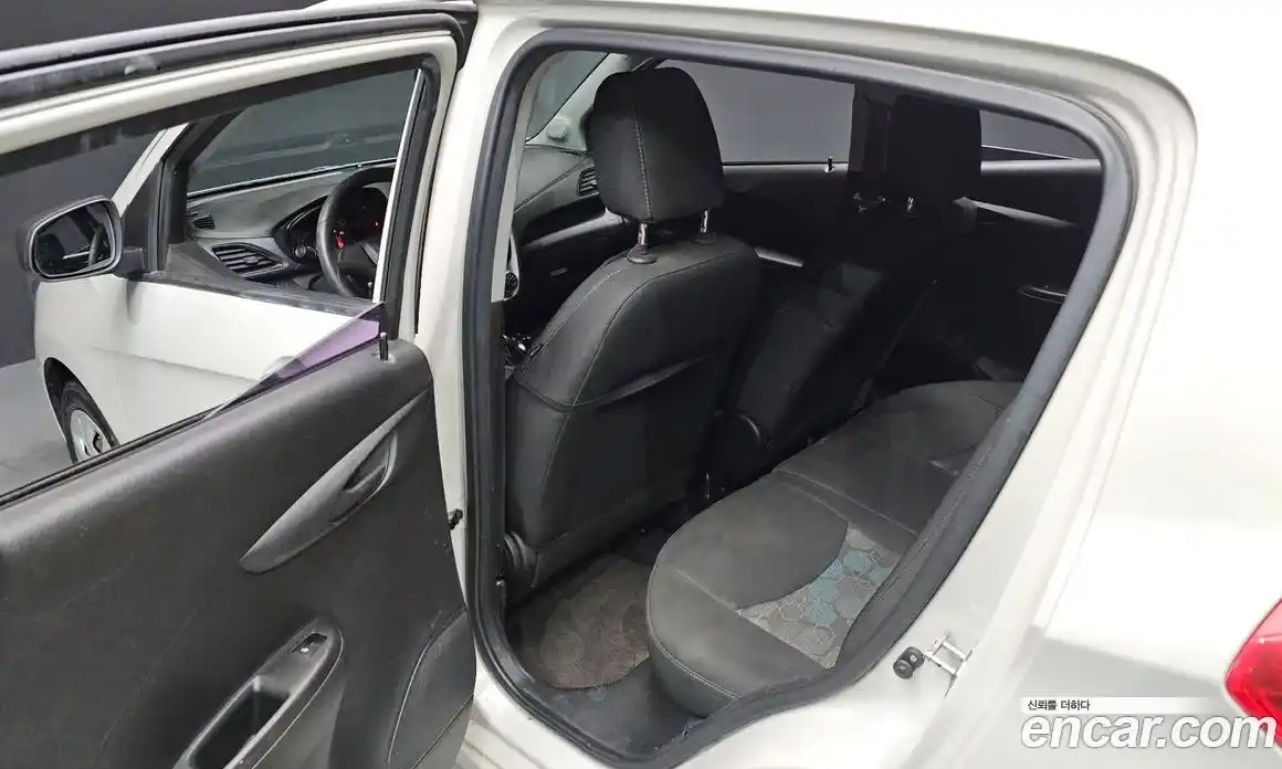 Chevrolet Spark 2017 1.0 Автомат в Москве № 40901, фото 12