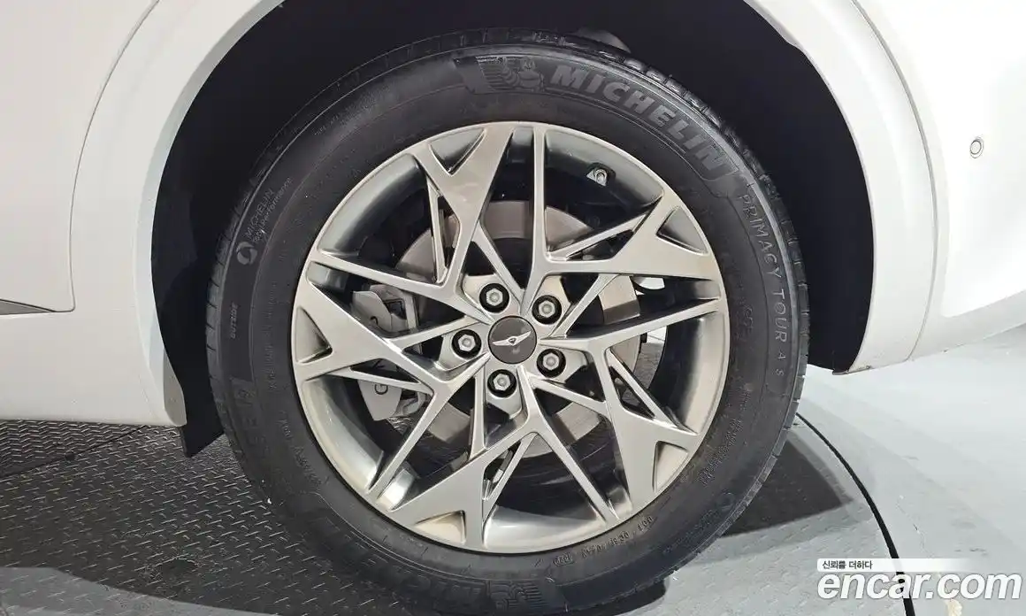 Genesis GV70 2023 2.5 Автомат в Москве № 418994, фото 5