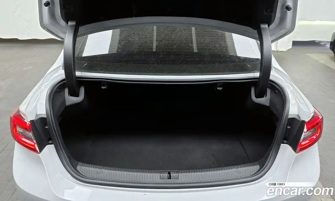 Renault SM6 2017 1.6 Автомат в Москве № 423207, фото 19