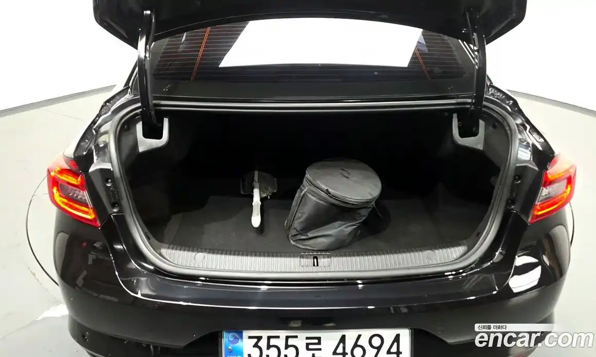 Renault SM6 2021 1.3 Автомат в Москве № 423225, фото 20