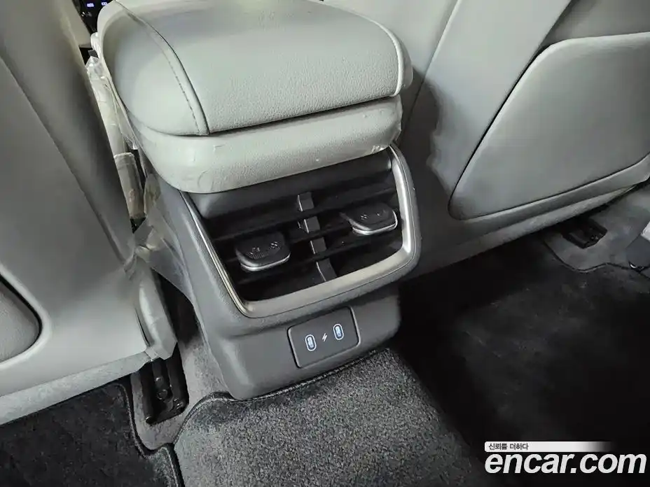 Hyundai Grandeur 2023 3.5 Автомат в Москве № 42877, фото 17