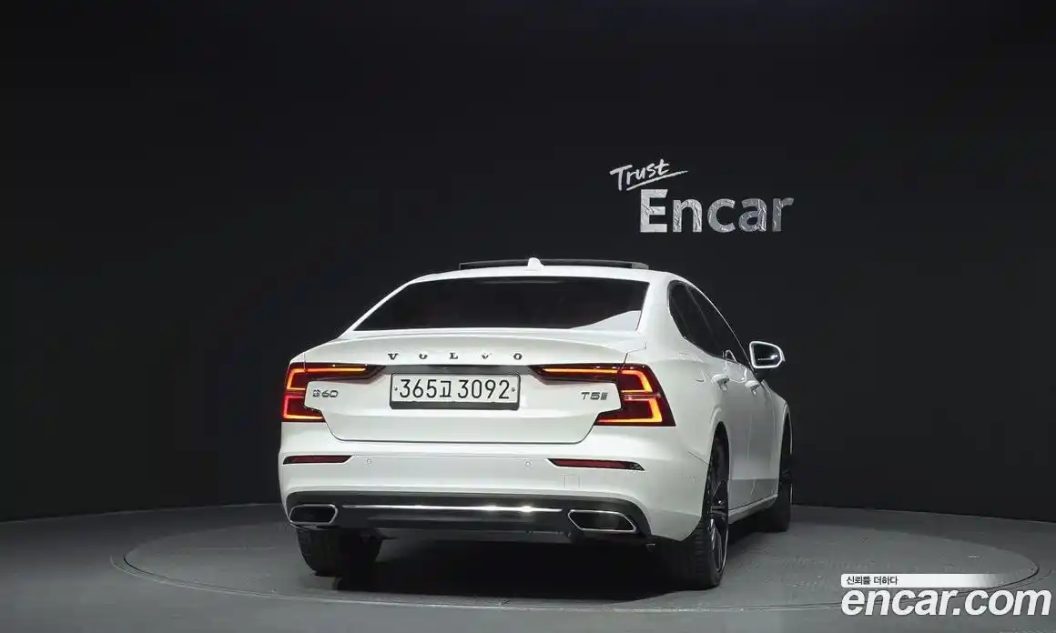 Volvo S60 2020 2.0 Автомат в Москве № 429906, фото 4