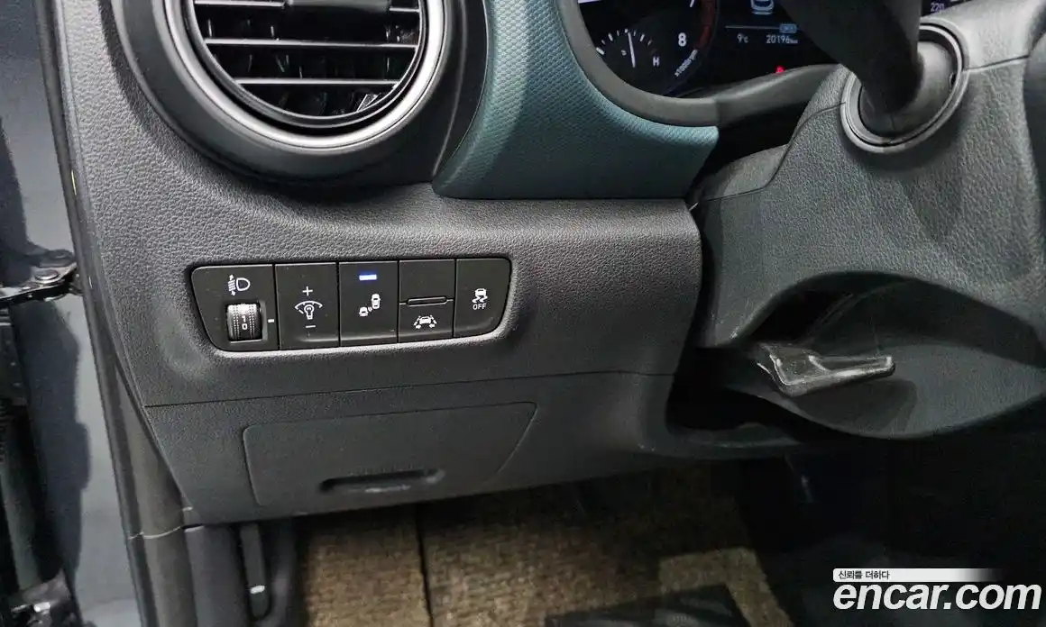 Hyundai Kona 2019 1.6 Автомат в Москве № 449182, фото 18