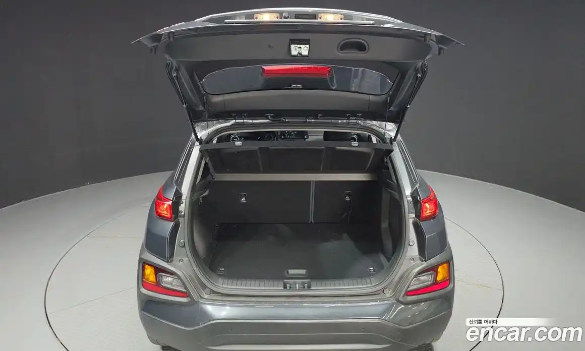 Hyundai Kona 2019 1.6 Автомат в Москве № 449182, фото 20