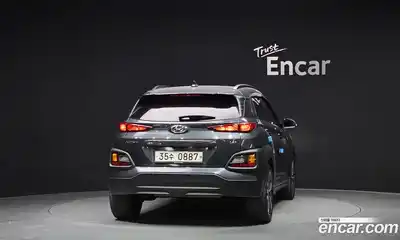 Hyundai Kona 2019 1.6 Автомат в Москве № 449182, миниатюра 4