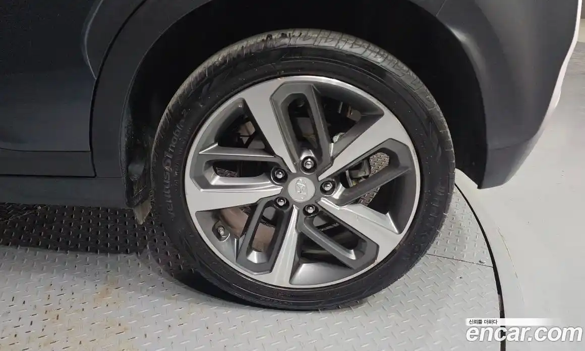 Hyundai Kona 2019 1.6 Автомат в Москве № 449182, фото 5