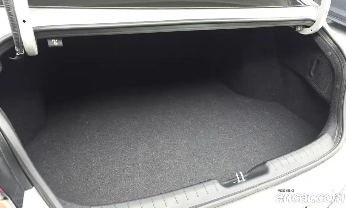 Hyundai Avante 2023 1.6 Автомат в Москве № 449461, фото 20