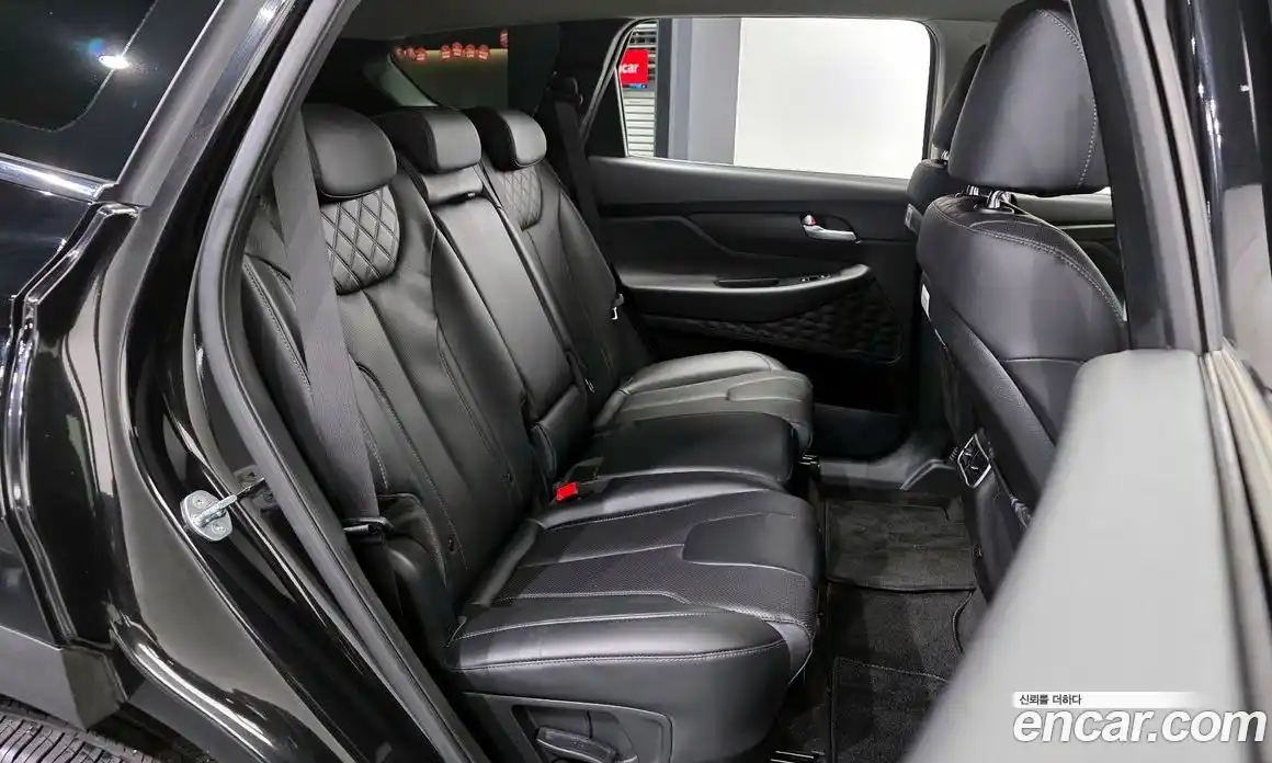 Hyundai Santa Fe 2022 2.5 Автомат в Москве № 449780, фото 12