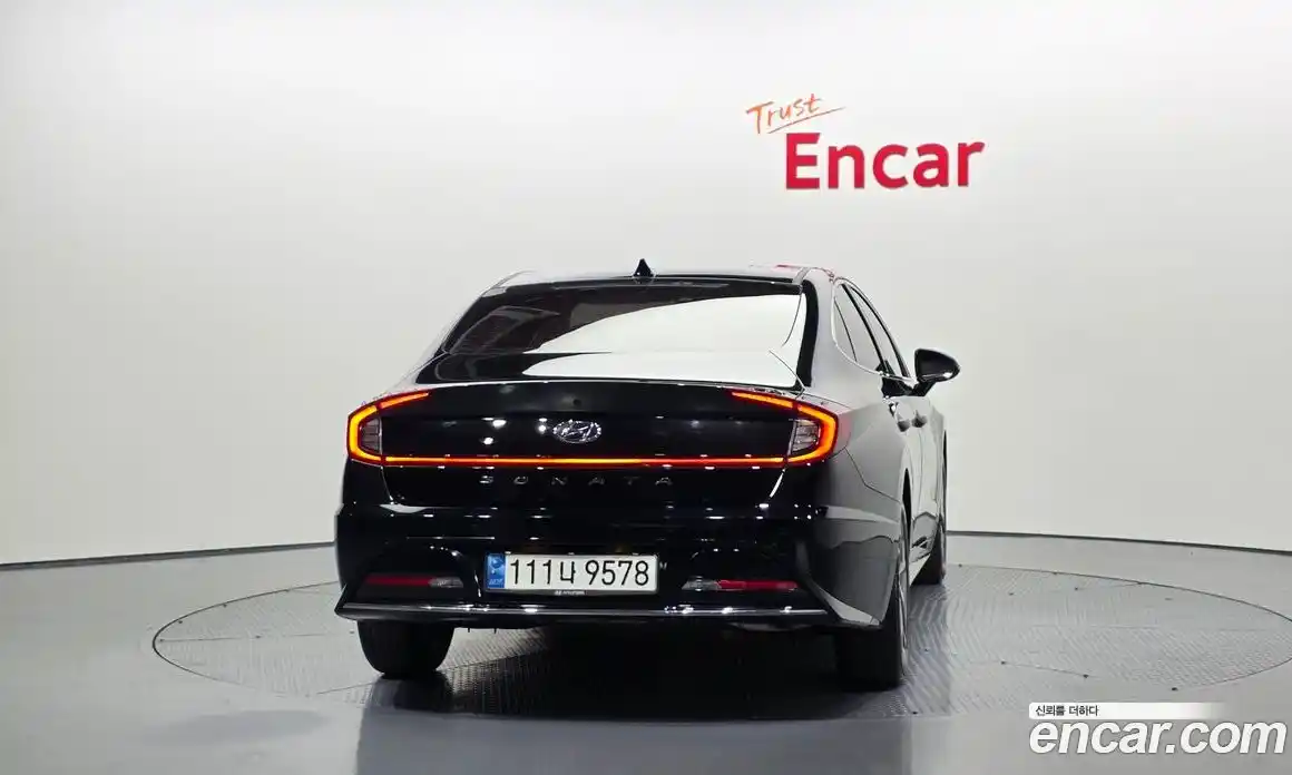 Hyundai Sonata 2022 2.0 Автомат в Москве № 458120, фото 4