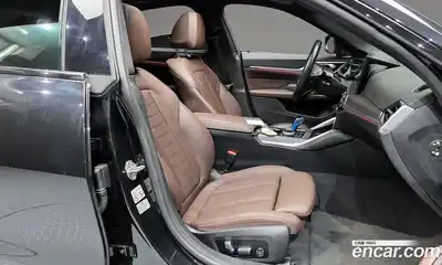 BMW i4 2023 0.2 Автомат в Москве № 465376, миниатюра 11