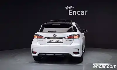 Lexus CT200h 2016 1.8 Автомат в Москве № 466114, миниатюра 4