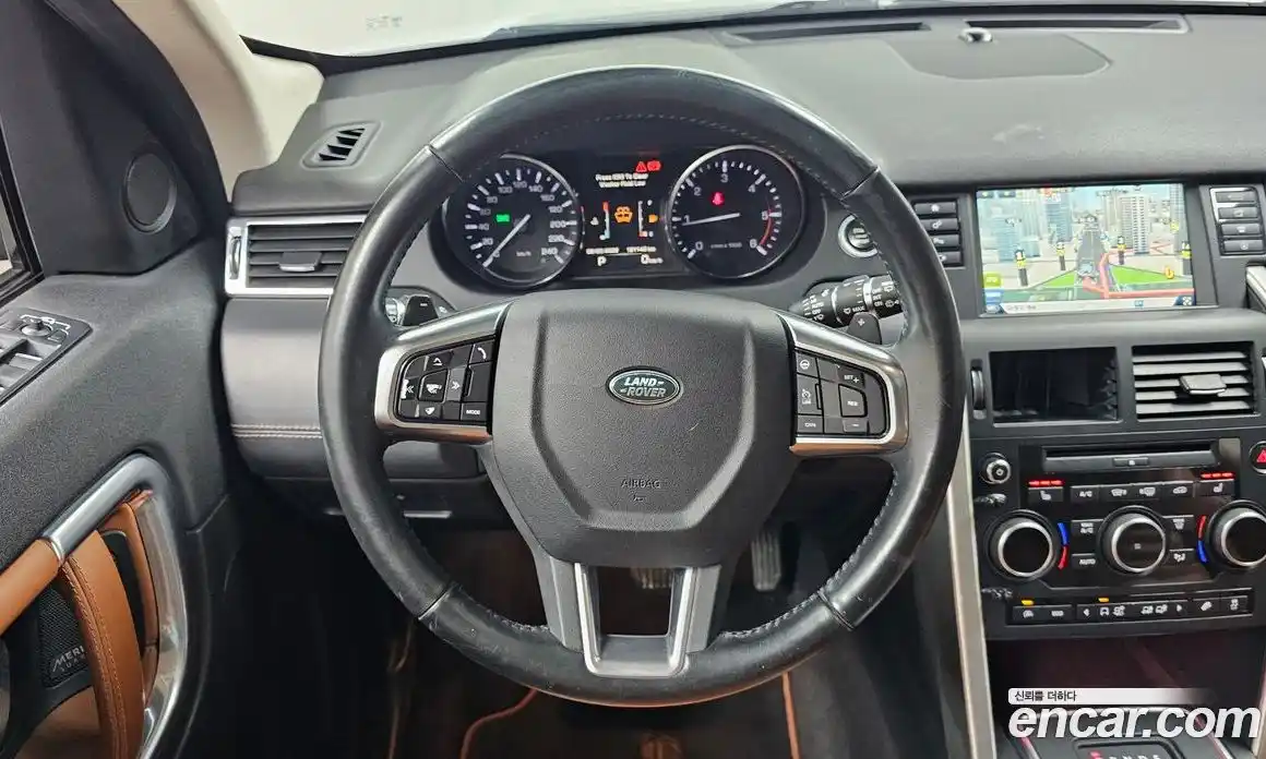 Land Rover Discovery Sport 2016 2.0 Автомат в Москве № 471480, фото 13