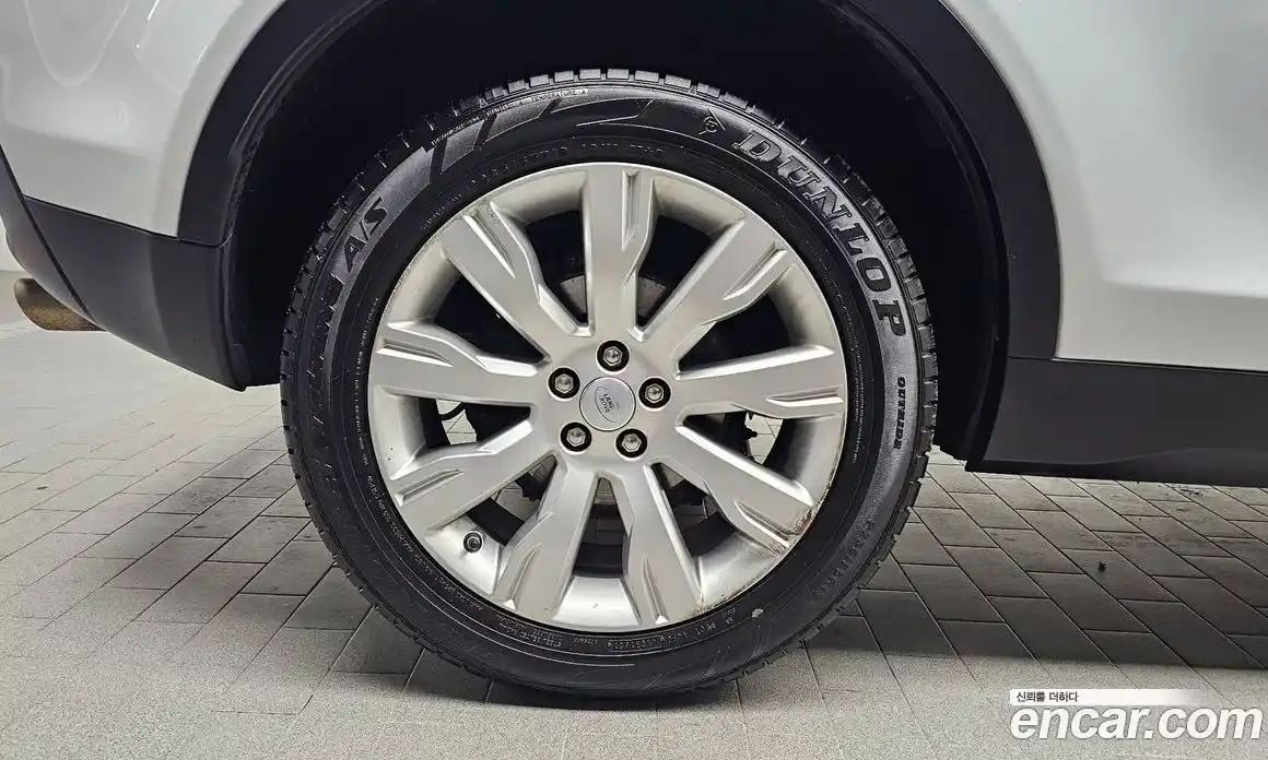 Land Rover Discovery Sport 2016 2.0 Автомат в Москве № 471480, фото 5