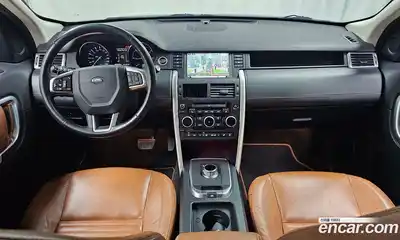 Land Rover Discovery Sport 2016 2.0 Автомат в Москве № 471480, миниатюра 7