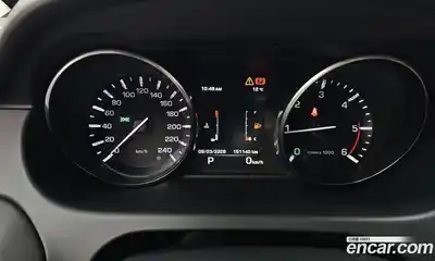 Land Rover Discovery Sport 2016 2.0 Автомат в Москве № 471480, миниатюра 8