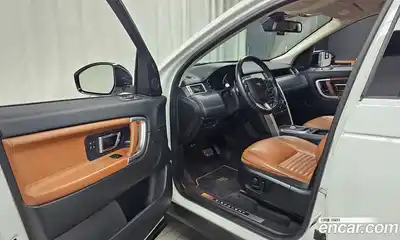 Land Rover Discovery Sport 2016 2.0 Автомат в Москве № 471480, миниатюра 10