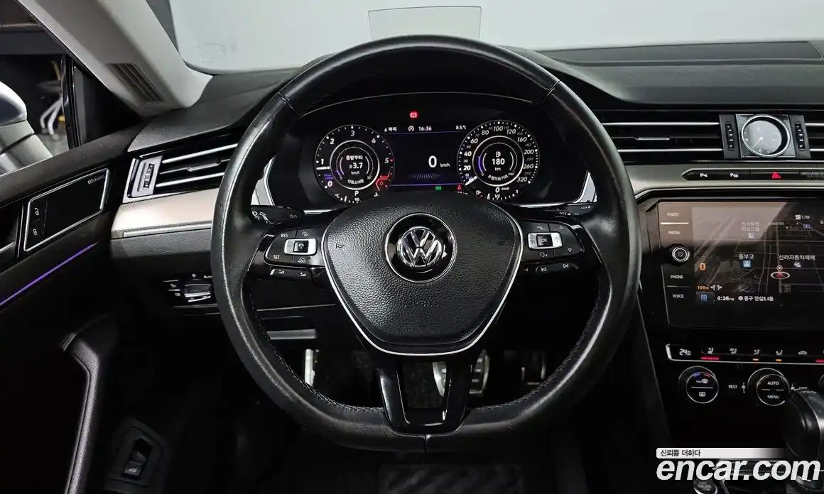 Volkswagen Arteon 2018 2.0 Автомат в Москве № 472290, фото 13