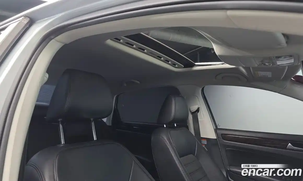 Volkswagen Passat 2015 2.0 Автомат в Москве № 472299, фото 19