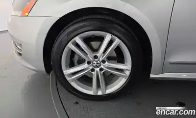 Volkswagen Passat 2015 2.0 Автомат в Москве № 472299, миниатюра 5