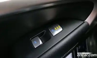 Genesis G70 2021 2.2 Автомат в Москве № 57624, миниатюра 10