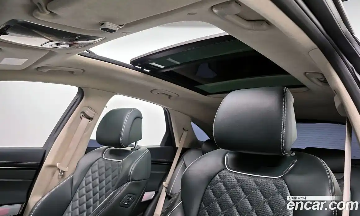 Genesis GV70 2022 0.1 Автомат в Москве № 58240, фото 8