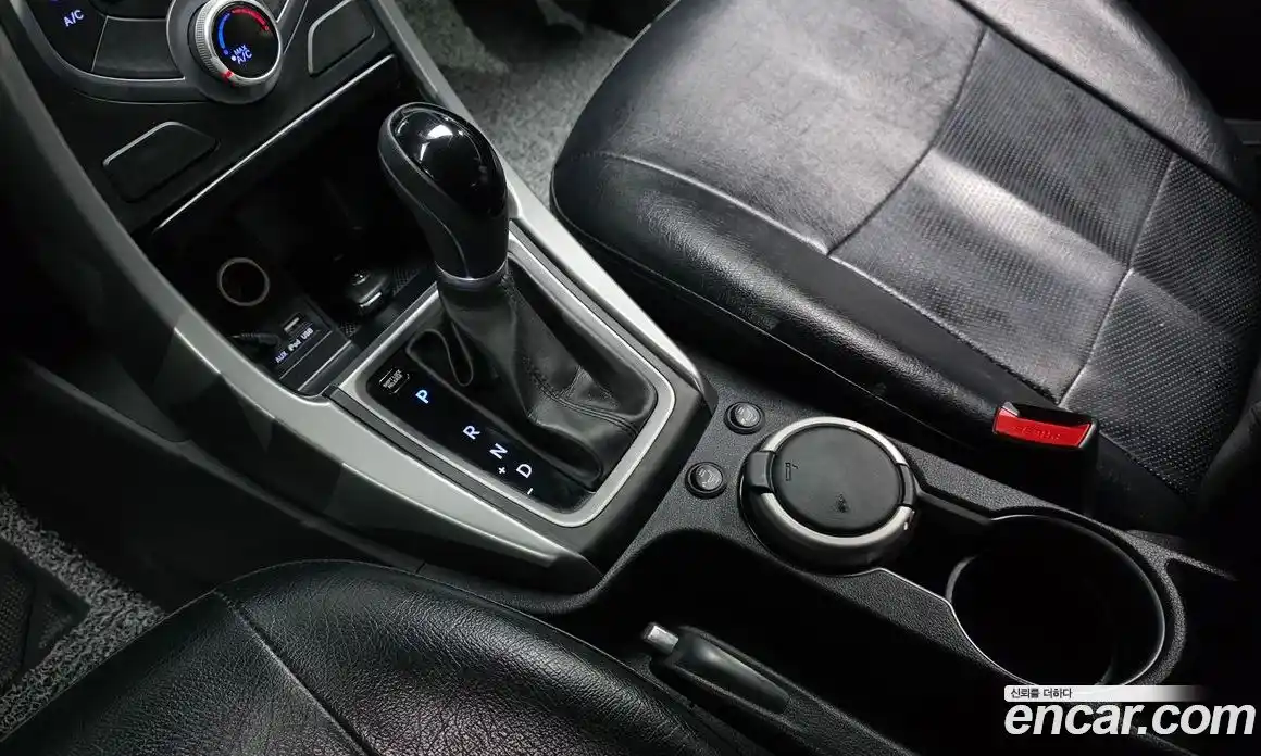 Hyundai Avante 2014 1.6 Автомат в Москве № 6810, фото 9