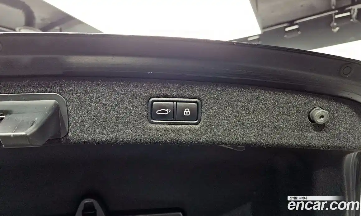 Genesis EQ900 2016 5.0 Автомат в Москве № 76203, фото 19