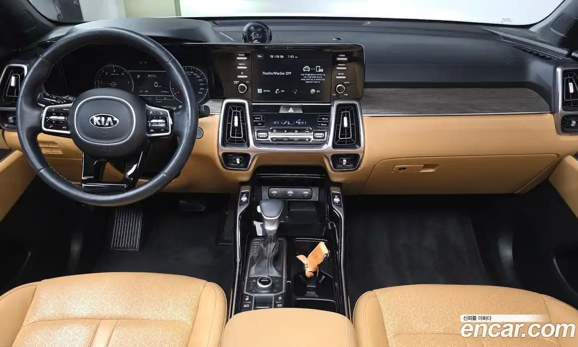 Kia Sorento 2021 2.2 Автомат в Москве № 101040, фото 18