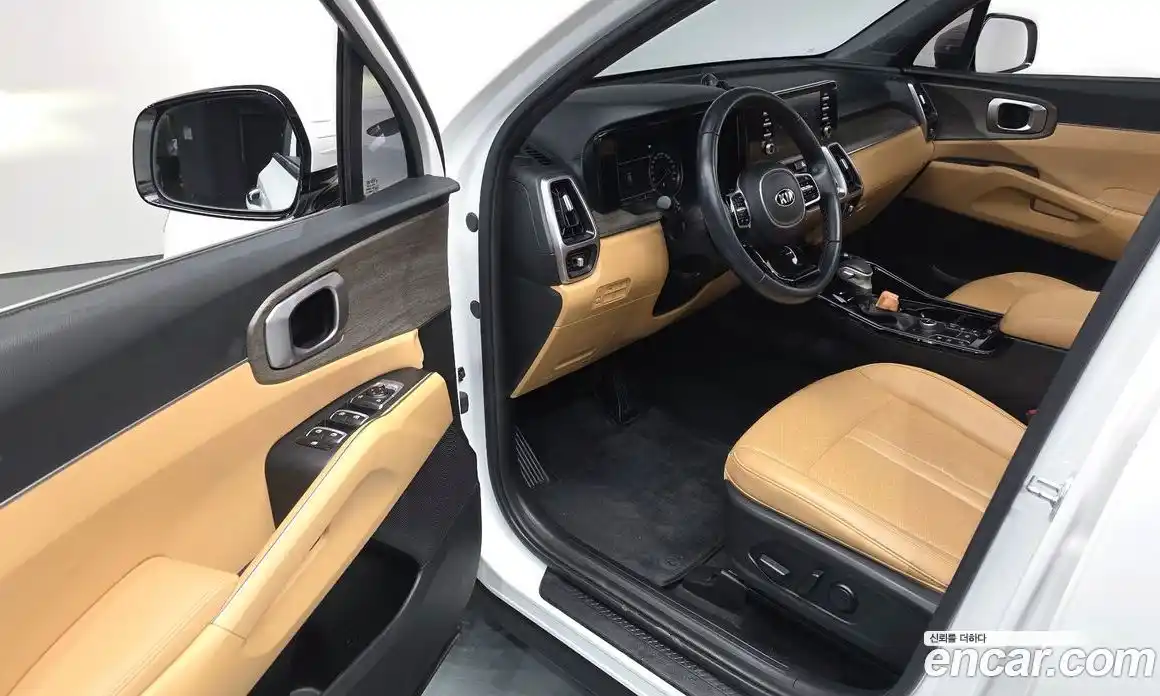 Kia Sorento 2021 2.2 Автомат в Москве № 101040, фото 4