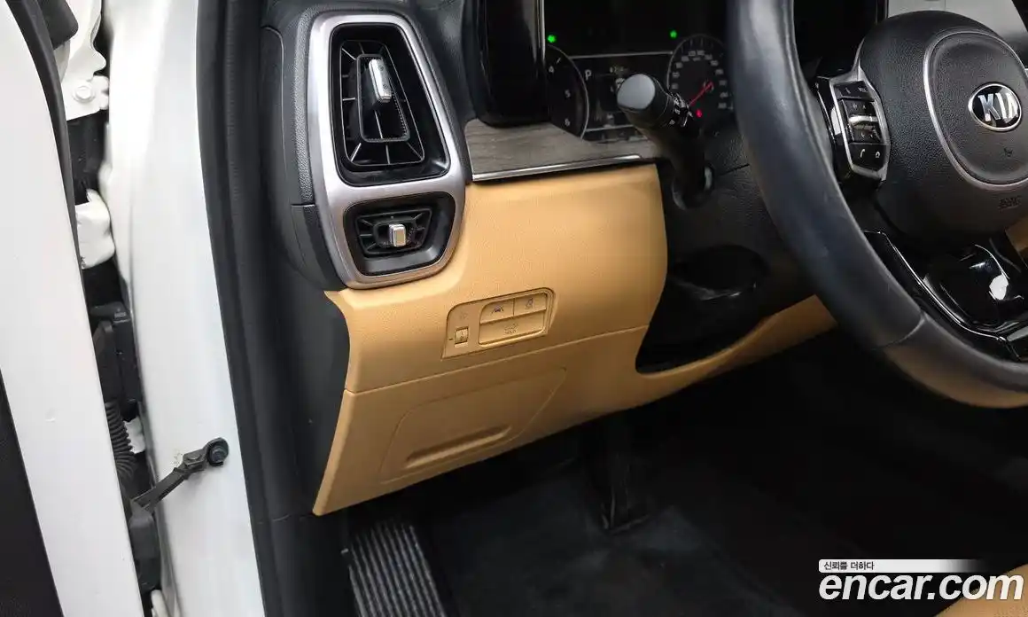 Kia Sorento 2021 2.2 Автомат в Москве № 101040, фото 8