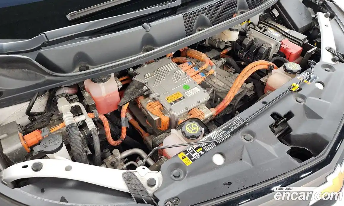 Chevrolet Bolt EV 2019 0.2 Автомат в Москве № 104228, фото 12