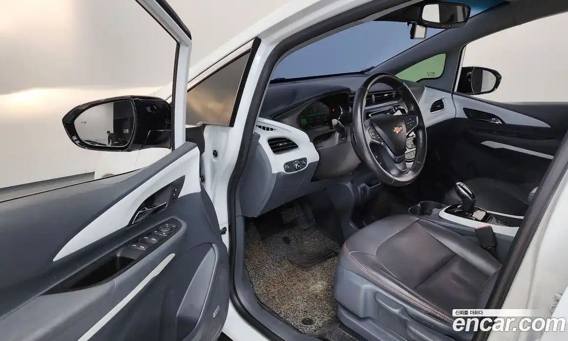 Chevrolet Bolt EV 2019 0.2 Автомат в Москве № 104228, фото 16