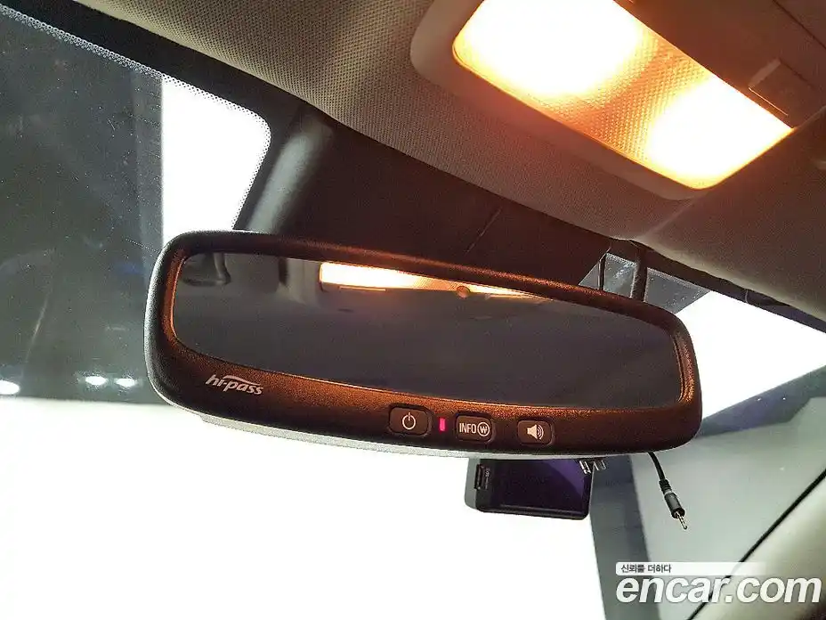 Chevrolet Trax 2013 1.4 Автомат в Москве № 104547, фото 11