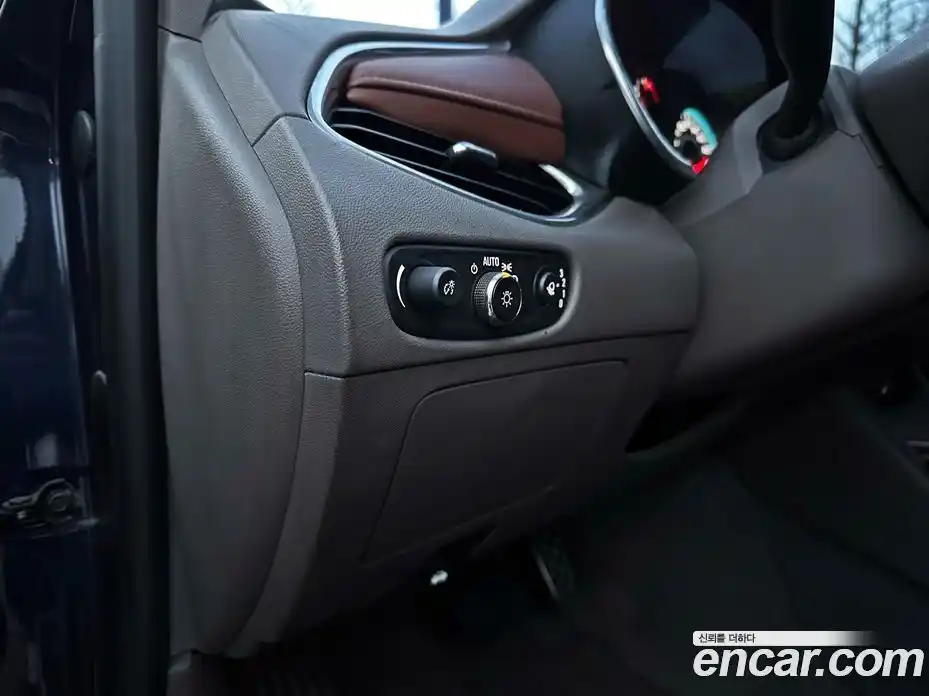 Chevrolet Malibu 2017 1.5 Автомат в Москве № 105124, фото 15