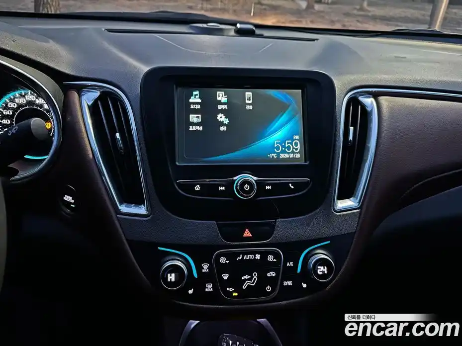 Chevrolet Malibu 2017 1.5 Автомат в Москве № 105124, фото 16