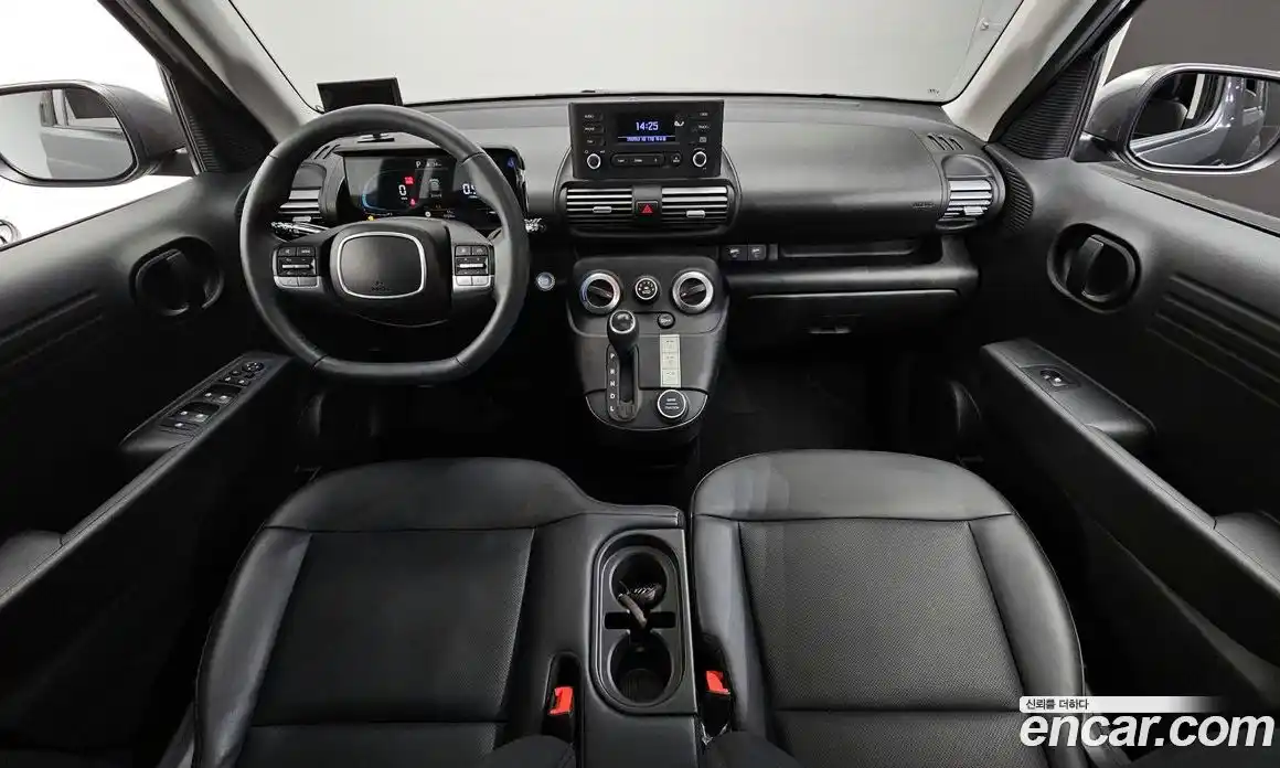 Hyundai Casper 2024 1.0 Автомат в Москве № 108379, фото 10