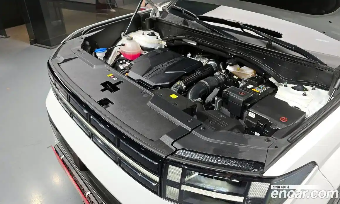 Hyundai Santa Fe 2024 2.5 Автомат в Москве № 109926, фото 2