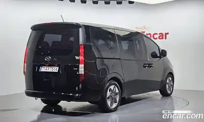 Hyundai Staria 2022 2.2 Автомат в Москве № 112467, миниатюра 2