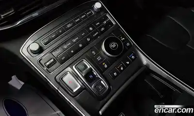 Hyundai Santa Fe 2021 2.5 Автомат в Москве № 112876, миниатюра 9