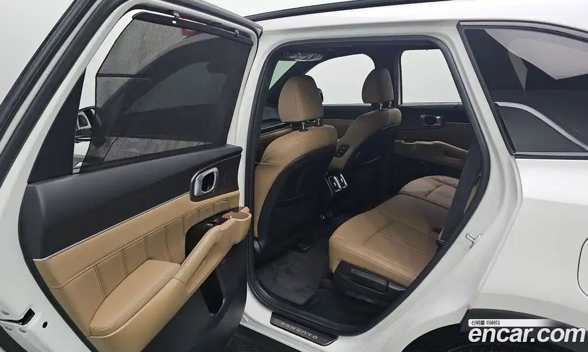 Kia Sorento 2024 1.6 Автомат в Москве № 120067, фото 11