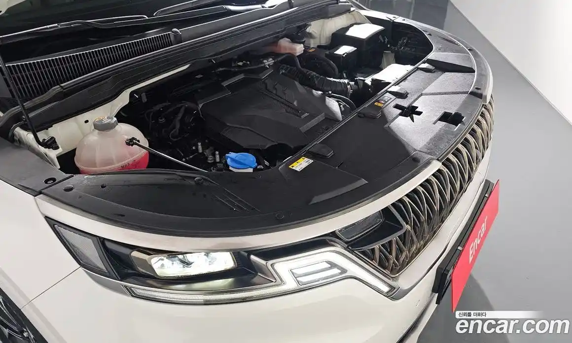 Kia Canival 2023 3.5 Автомат в Москве № 121803, фото 18