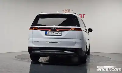 Kia Canival 2023 3.5 Автомат в Москве № 121803, миниатюра 10