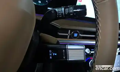 Hyundai Santa Fe 2024 1.6 Автомат в Москве № 126020, миниатюра 6